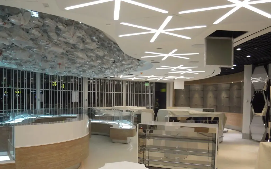 Hexagon Star Ceiling Light - Doha Airport, Qatar