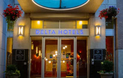 Canopy Light - Delta Hotel, Vancouver