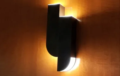 Quad Cylinder Up & Down Light, Delta Hotel, Vancouver