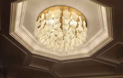 Crystal Chandelier - Wedgewood Hotel, Vancouver